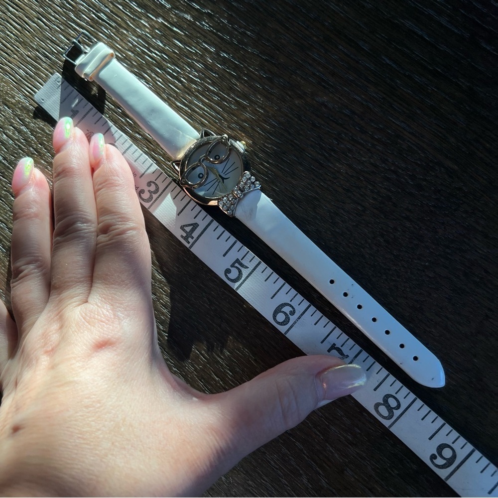 Cute Cat Watch with rhinestones and glasses. Functional - Picture 6 of 16